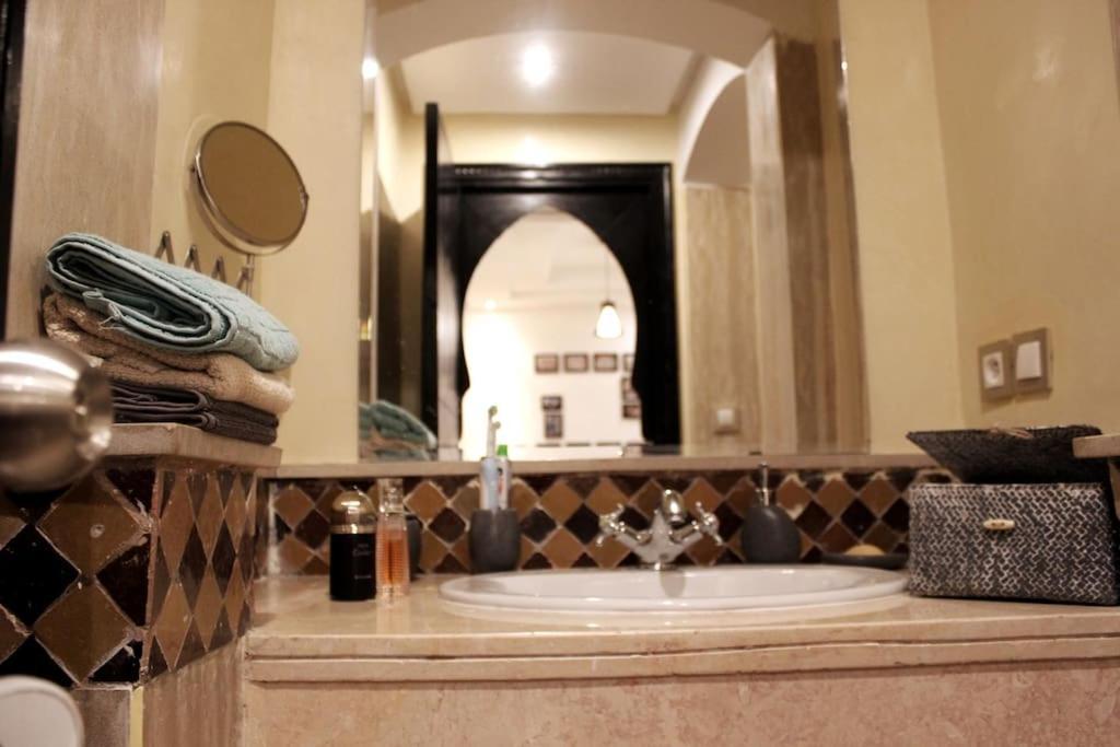 E-Appartement De Luxe Centre Gueliz Piscine Parking Fibre Netflix Marrakesh Eksteriør bilde
